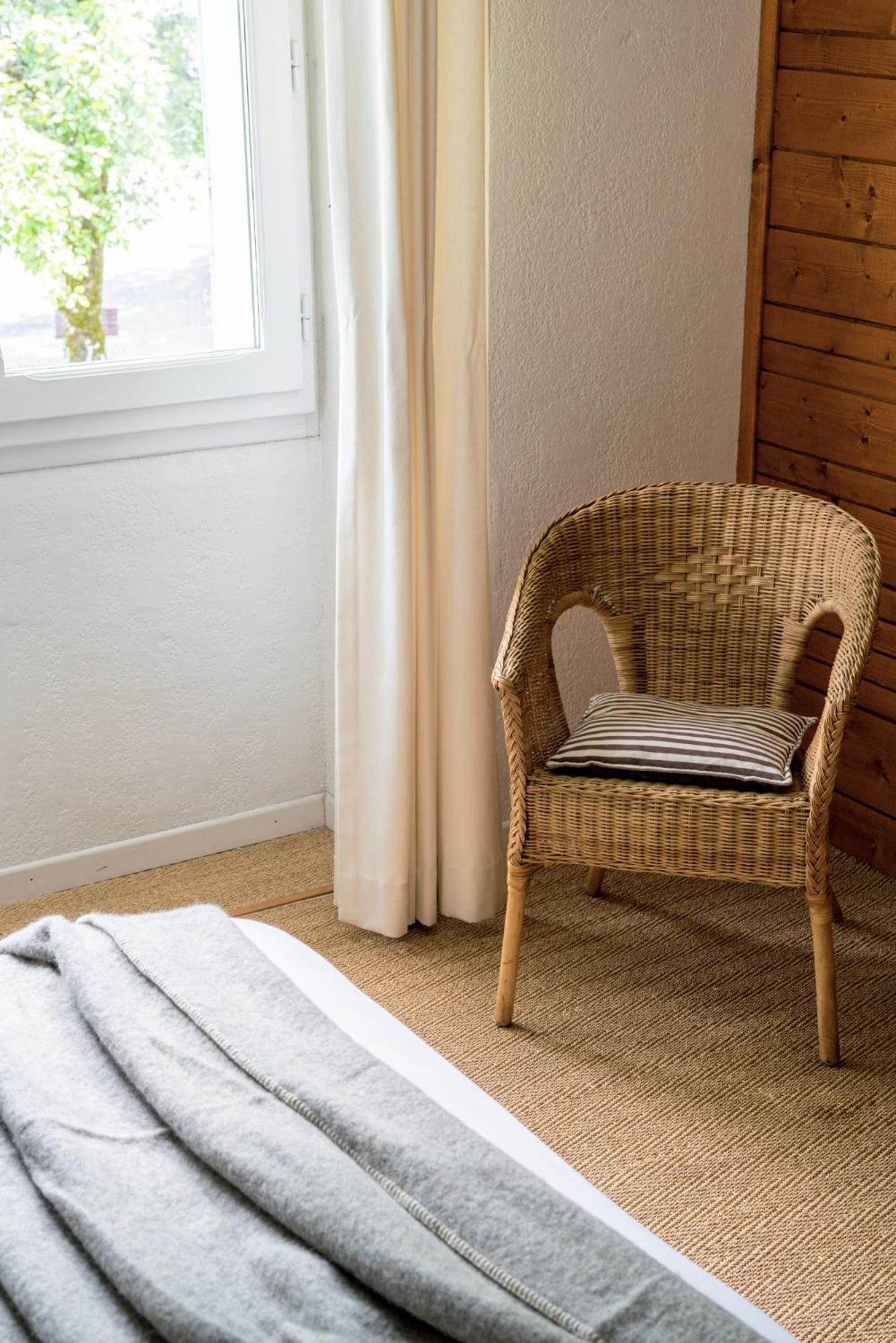 Hotel Domaine De Ramonjuan Bagnères-de-Bigorre Zimmer foto
