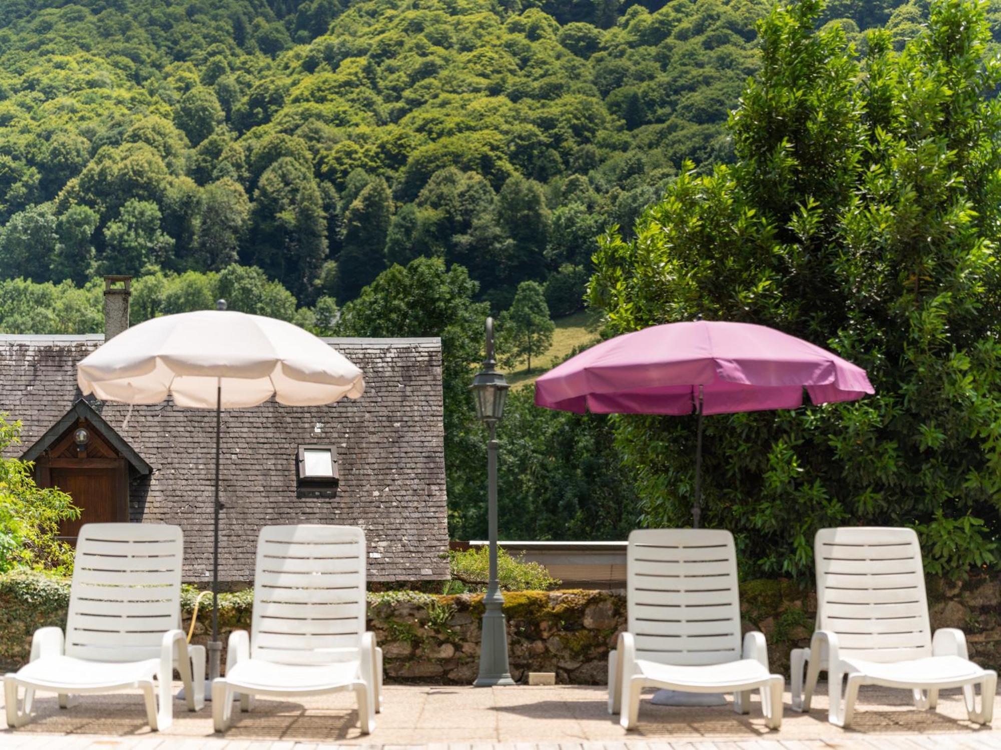 Hotel Domaine De Ramonjuan Bagnères-de-Bigorre Exterior foto